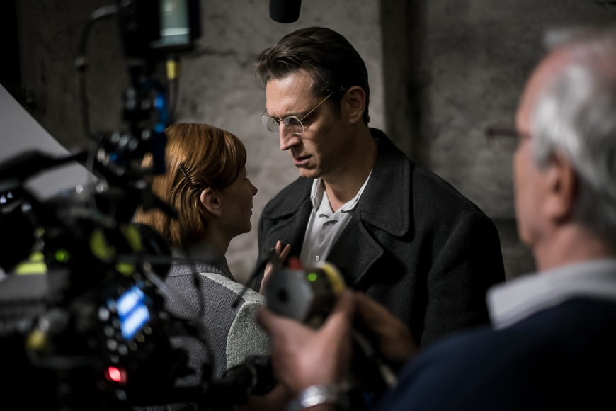 Robert Gant a Vica Kerekes